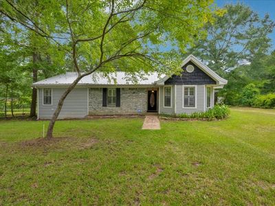 144 Johnny Ave