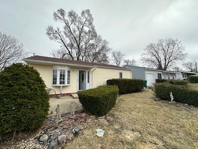 407 Laurel Ave