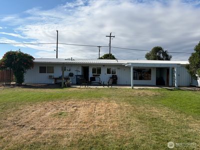 Property at 9042 Forrestal Lane #B, Moses Lake, WA