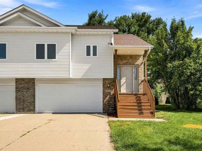2042 Northland Cir