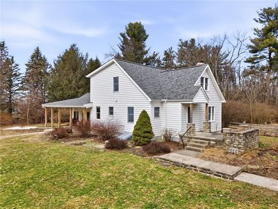 220 W Cruikshank Rd