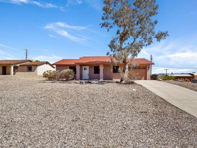 3330 Dolphin Dr