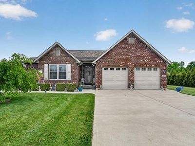 349 Charles Pl