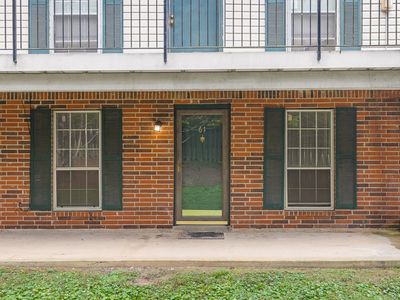 900 Mountain Creek Rd APT E61