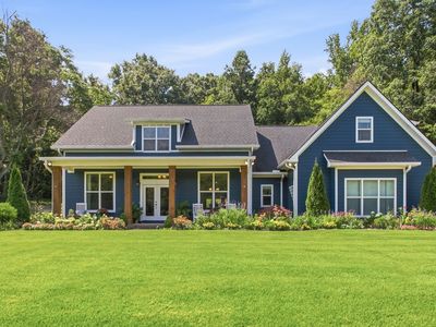 1007 Scenic Dr