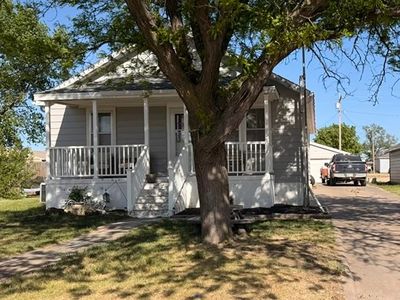108 N 10th St