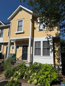 115 Melbourne Park #D