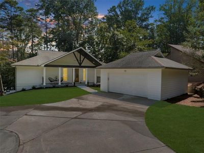 6093 Shadburn Ferry Rd