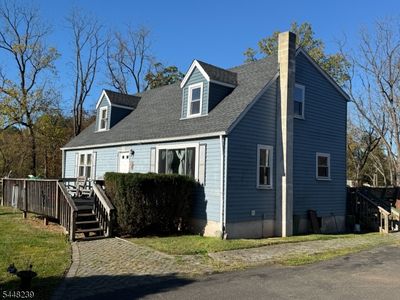 Property at 53 Ridge Rd, Whitehouse Station, NJ