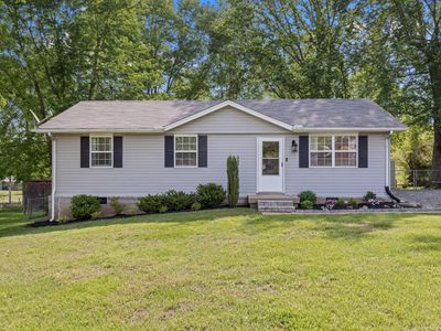 216 Fischer Dr