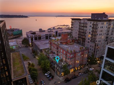 2607 Western Avenue #456