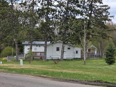 713 Huron