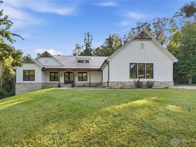 210 Blue Jay Way