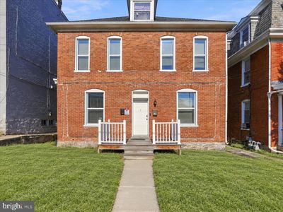 329 Summit Ave