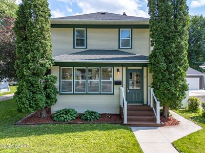 109 Fenton Ave