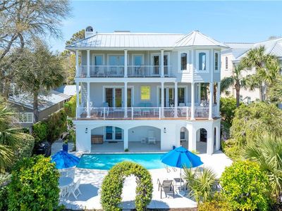 1709 Dixon Ln