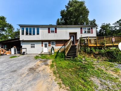 457 N Creek Road