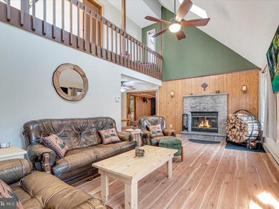 112 Maple Rd