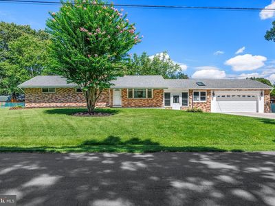796 Evergreen Rd