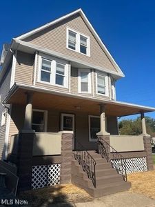 994 Parkwood Dr