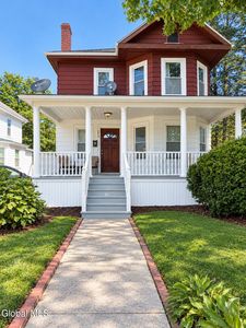 1033 Eastern Avenue
