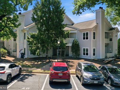 Property at 6011 Rosebud Ln APT 103, Centreville, VA