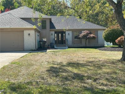 Property at 25615 Hidden Acres Dr, Westlake, OH