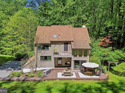 5 Chaddwyck Ln
