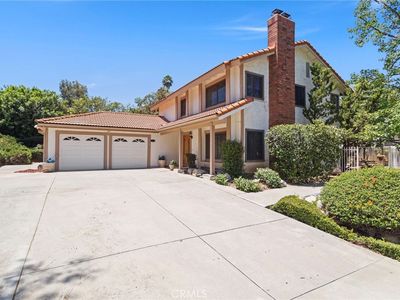 162 Lakeside Ave