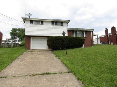 403 Oak Ave