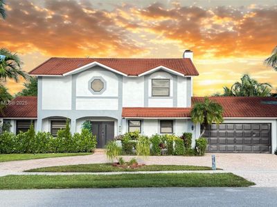 6381 Falconsgate Ave