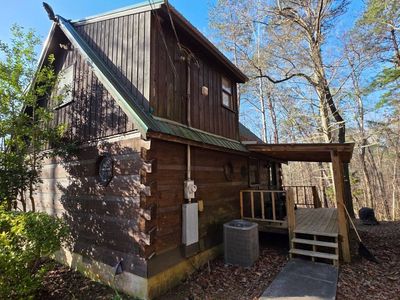 2323 Summer Ln