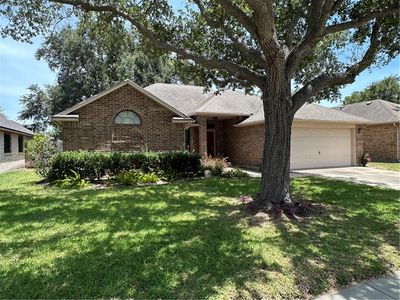 2114 Gershwin Ln