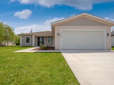 4665 SW Keats Street