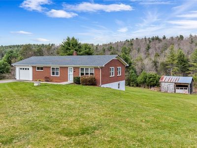 9261 Hwy 16 South