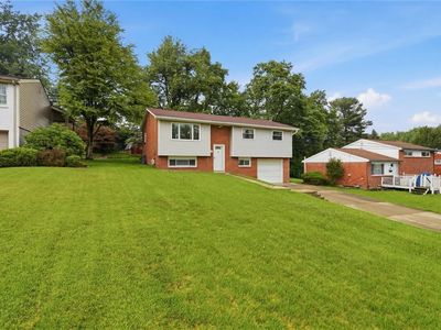 Property at 408 Hazelnut Dr, Monroeville, PA