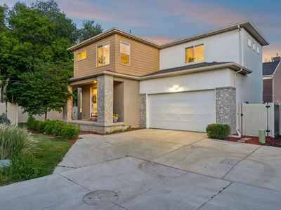 4595 S College Ridge Ct E
