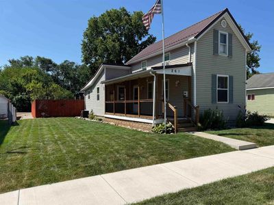 261 Columbia Ave