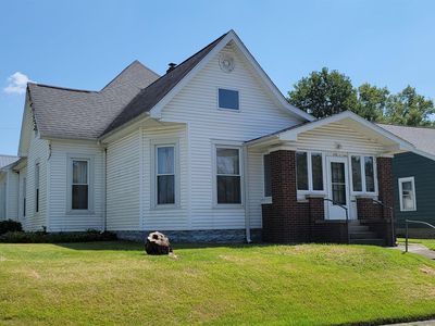 216 NE 9th St