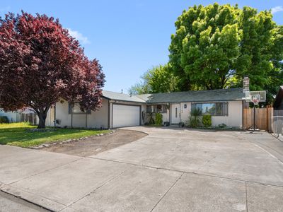 2190 Delta Waters Rd