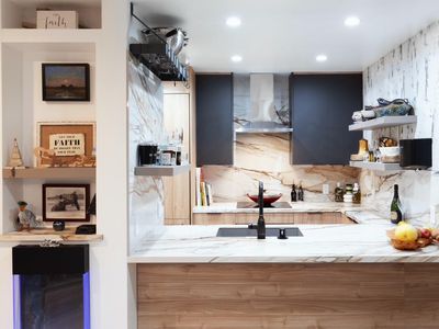 324 Catalpa St APT 111