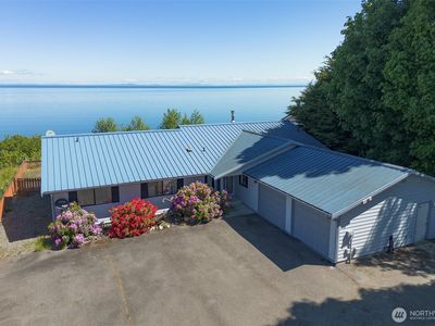 1801 Harborcrest Place