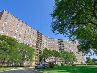 7141 N Kedzie Ave APT 912