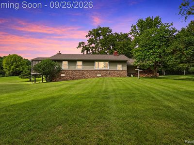 6776 Farley Rd