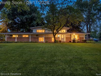 1752 Middle Trail Rd