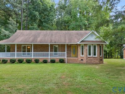 Property at 17611 Wilkinson Rd, Dinwiddie, VA