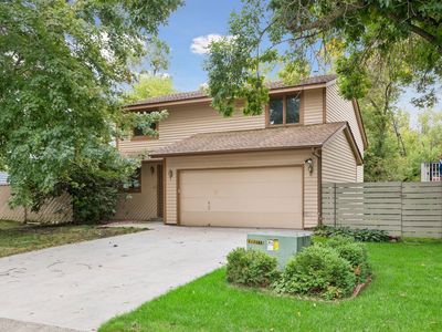 1432 Willow Creek Ln