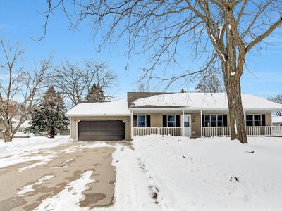 Property at 908 Apple Ln, Lake City, MN