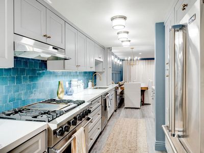 9906 Owensmouth Ave UNIT 9