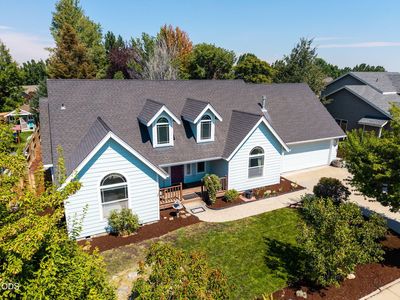 2067 NW Poplar Pl